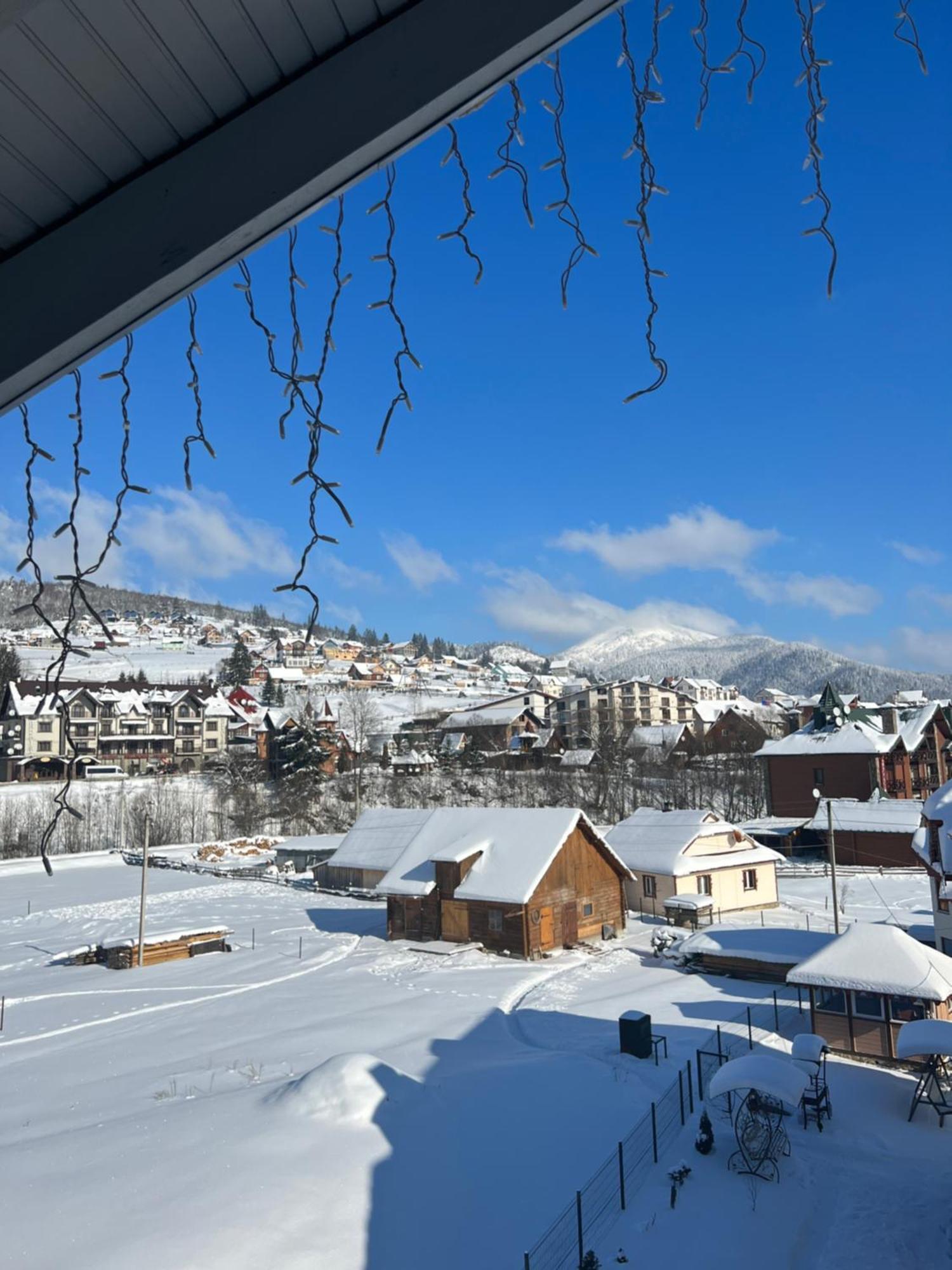 Zatyshok Nad Prutom Hotel Bukovel Kültér fotó