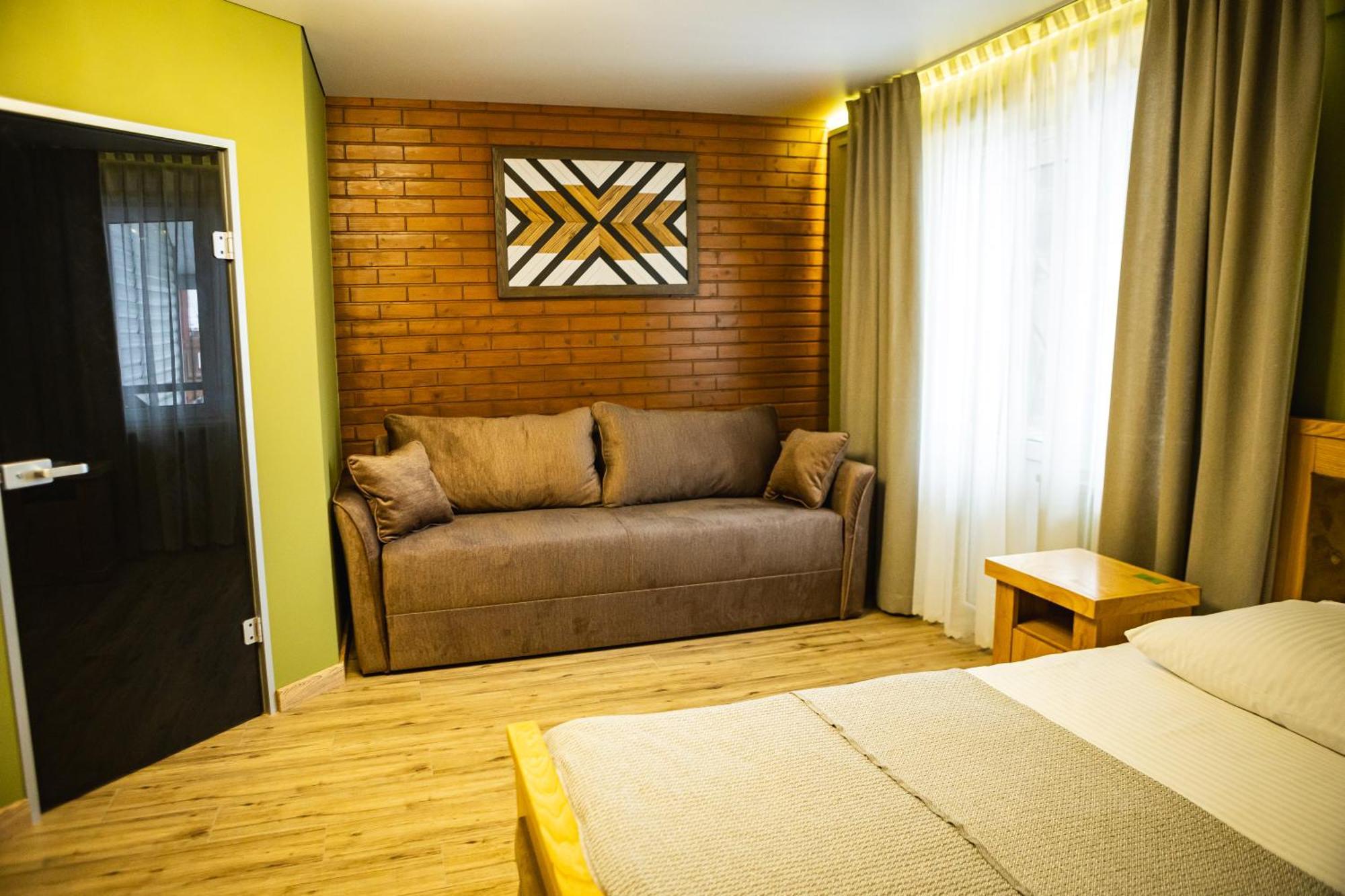 Zatyshok Nad Prutom Hotel Bukovel Kültér fotó