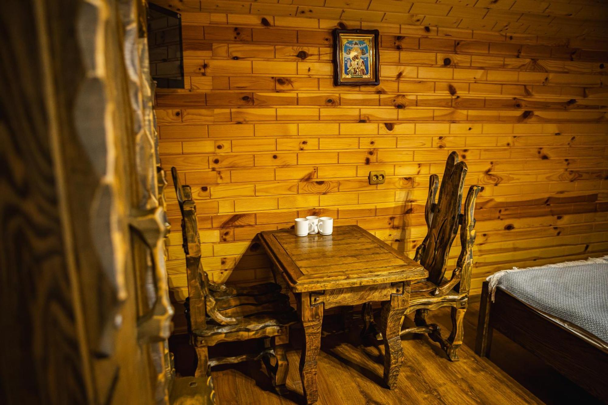 Zatyshok Nad Prutom Hotel Bukovel Kültér fotó