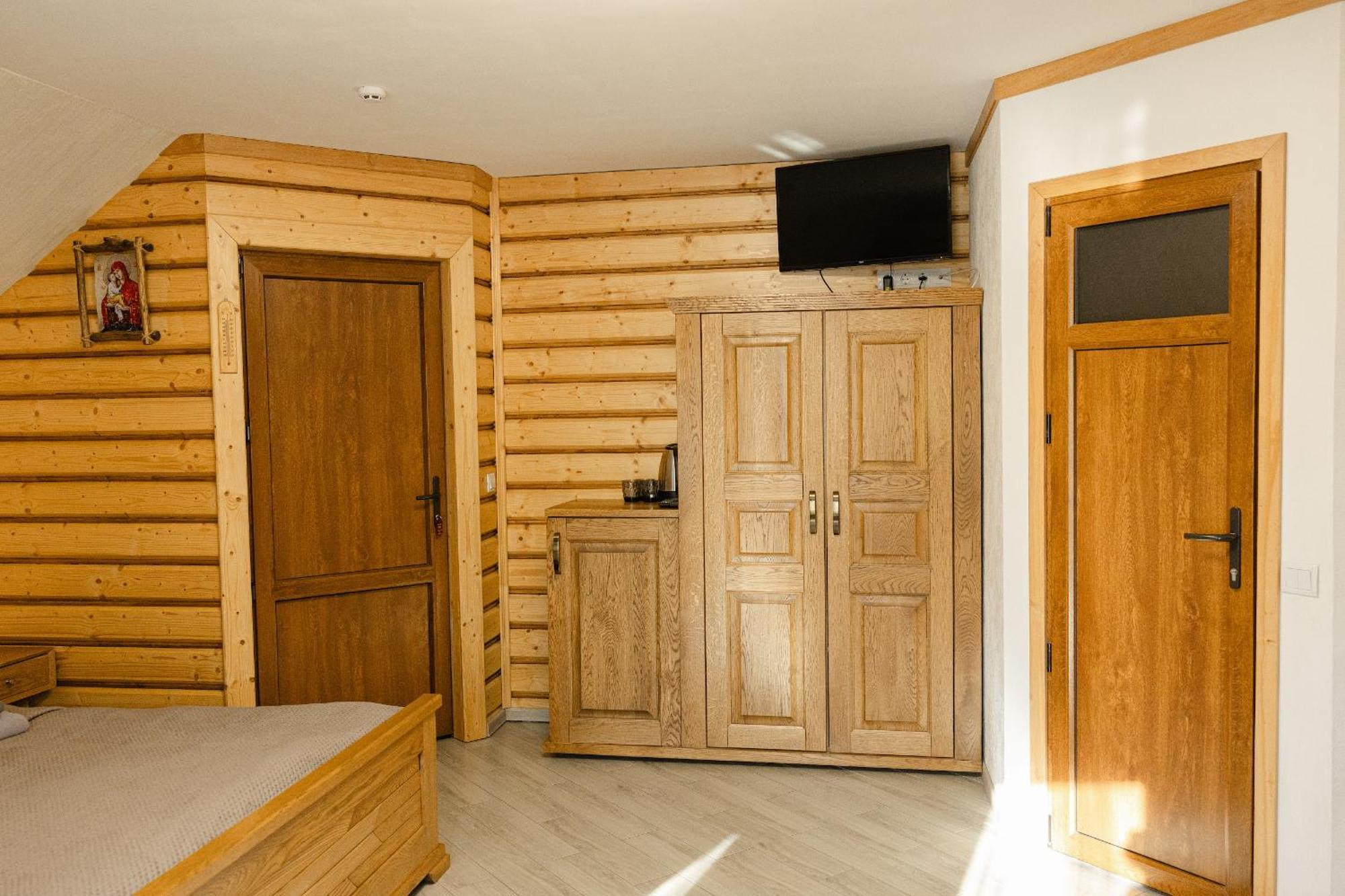 Zatyshok Nad Prutom Hotel Bukovel Kültér fotó