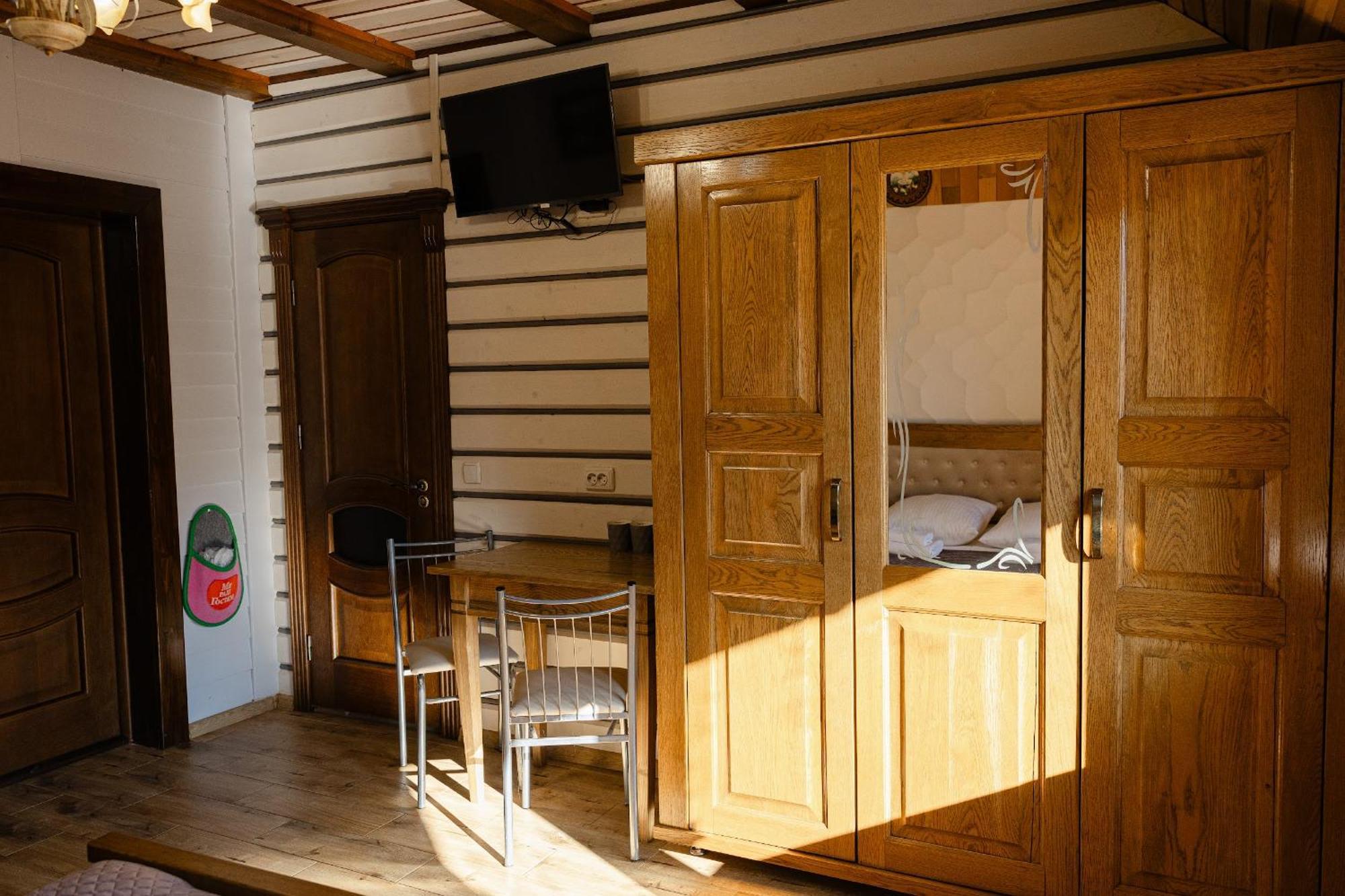 Zatyshok Nad Prutom Hotel Bukovel Kültér fotó