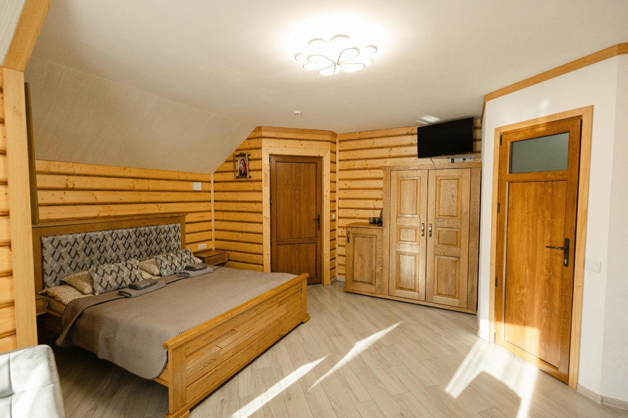 Zatyshok Nad Prutom Hotel Bukovel Kültér fotó