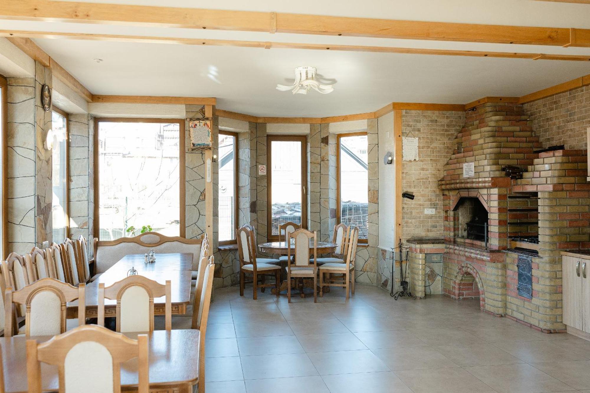 Zatyshok Nad Prutom Hotel Bukovel Kültér fotó