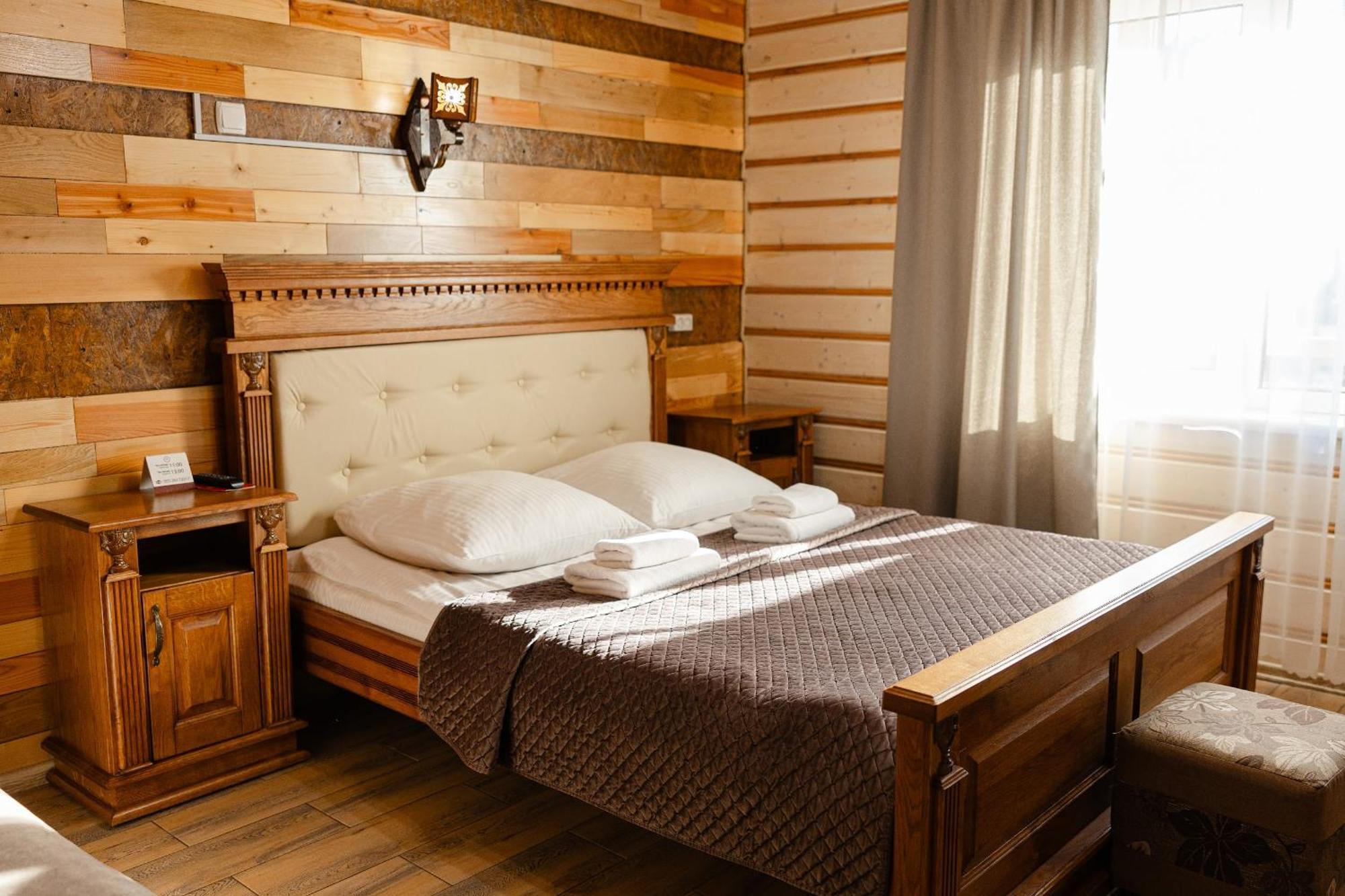 Zatyshok Nad Prutom Hotel Bukovel Kültér fotó
