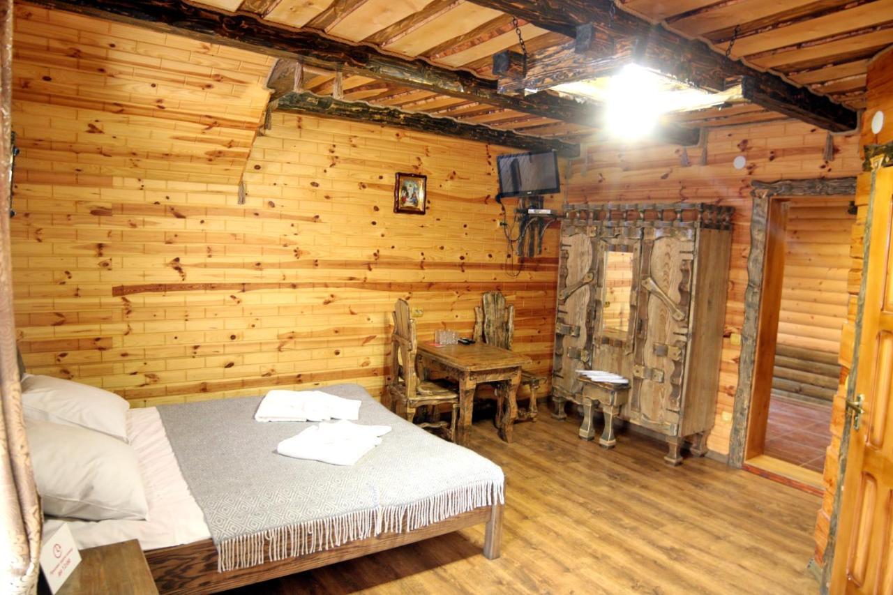 Zatyshok Nad Prutom Hotel Bukovel Kültér fotó