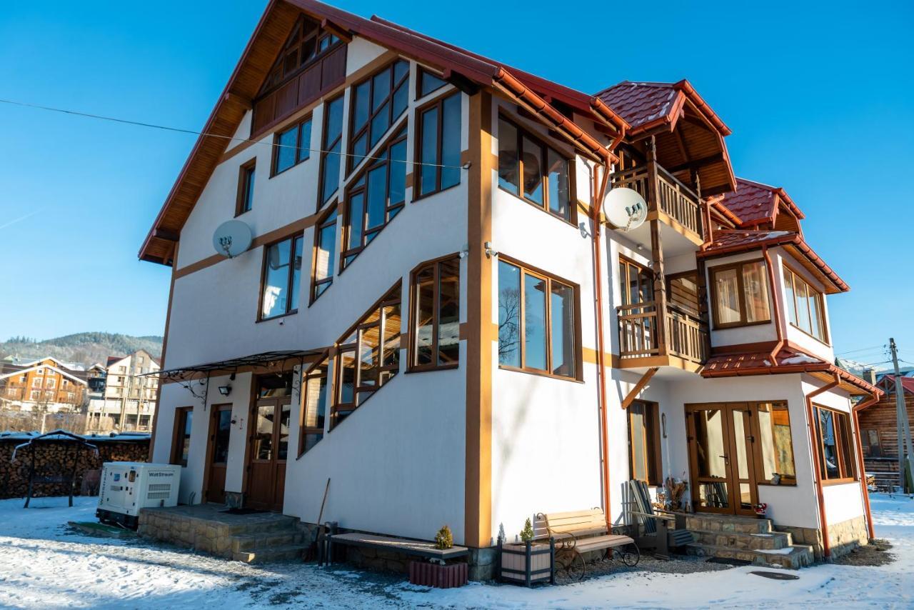 Zatyshok Nad Prutom Hotel Bukovel Kültér fotó